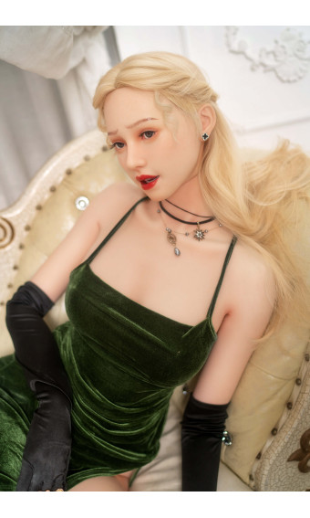 Zelex Full Silicone Doll Oriana 175 cm - Movable Jaw Version with Makeup 2